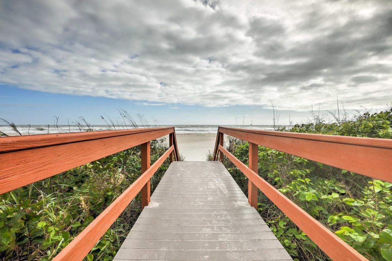 Oceanfront Cocoa Beach Condo With View Walk To Pier Exterior foto